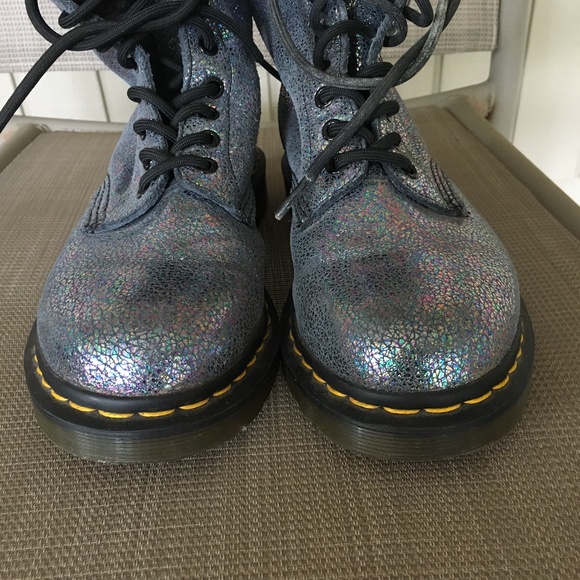 DR MARTENS PASCAL SPARKLE IRIDESCENT CRACKLE BOOTS - Picture 5 of 10